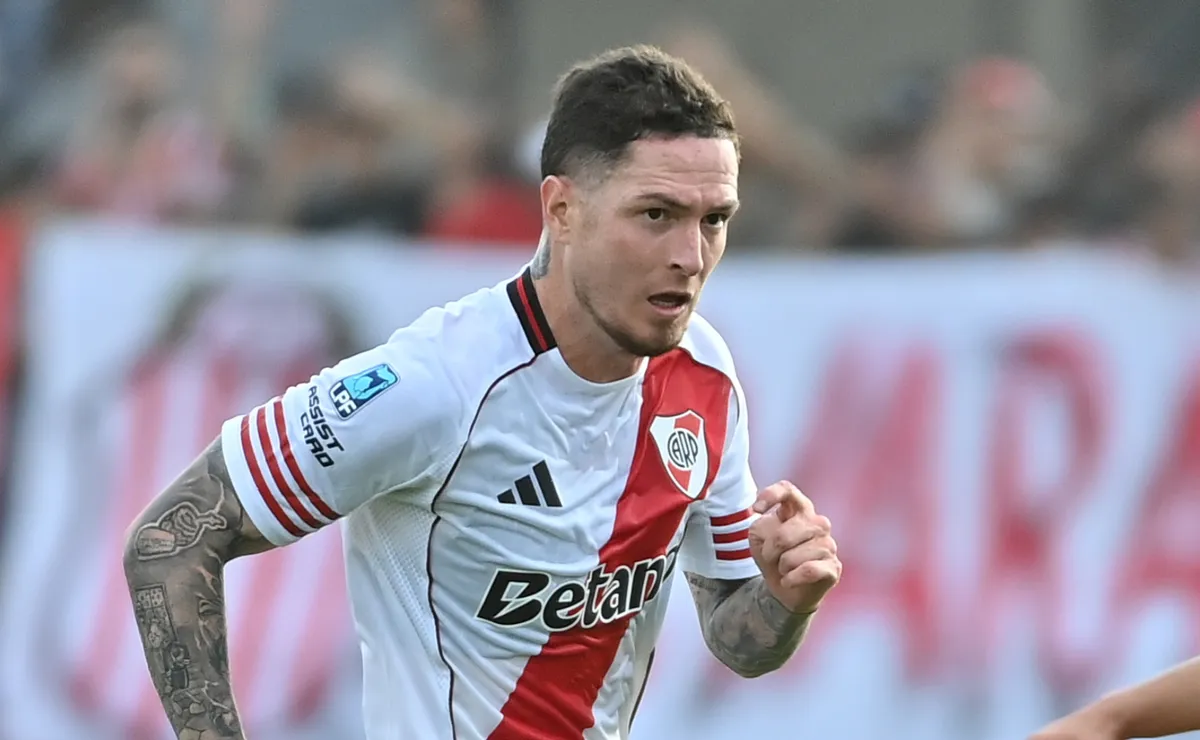 Anibal-Moreno-River-debut-1200x740