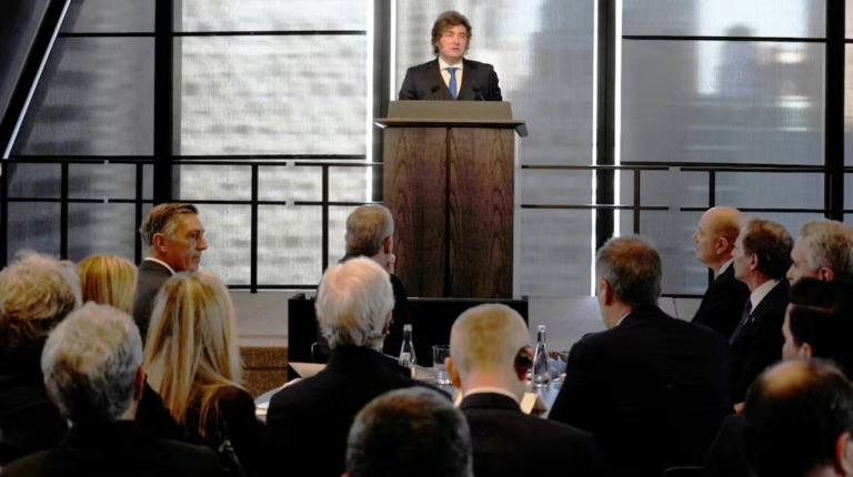 javier-milei-llegara-a-paris-para-inaugurar-la-segunda-edicion-de-la-argentina-week-el-foro-para-atr