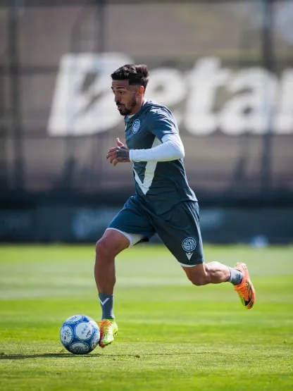 velez-jugo-un-amistoso-contra-river_416x555